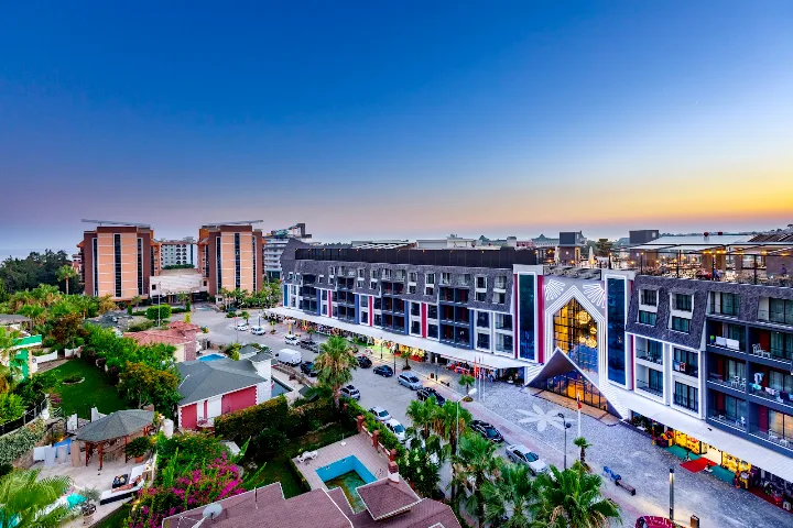 ALGORA HOTEL CITY