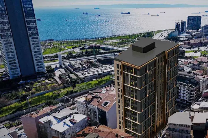 CE LA VI  CROWNE