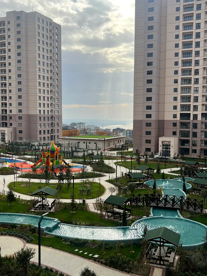 BIZIM EVLER 11
